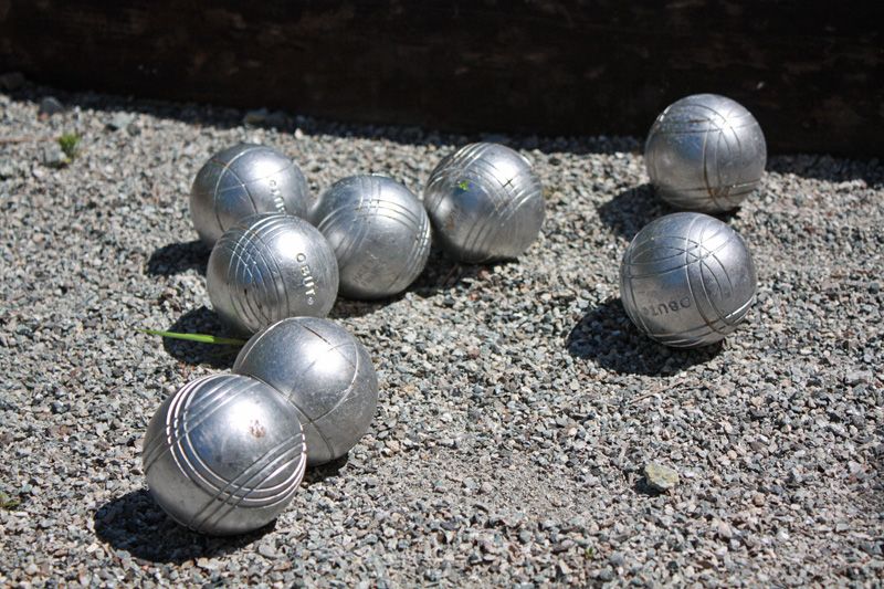 Jeu de boulesbaan aanwezig Jeu de boulesbaan aanwezig